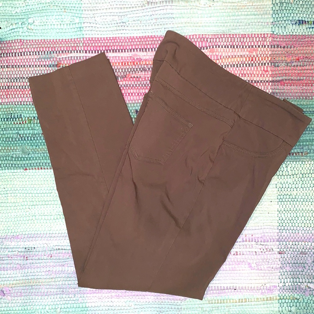 Ruby Rd. Olive green pull-on trousers, size 10